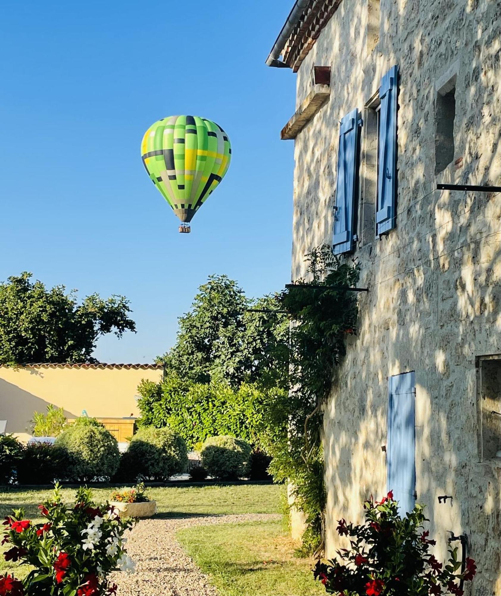 L'Oree Du Ciel Mouzieys-Panens Exterior photo